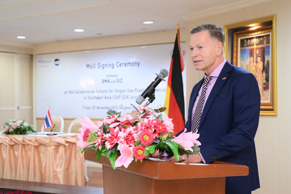 Mr. Hans-Ulrich Südbeck, Chief of Mission and Head of the Economic Department of the German Embassy